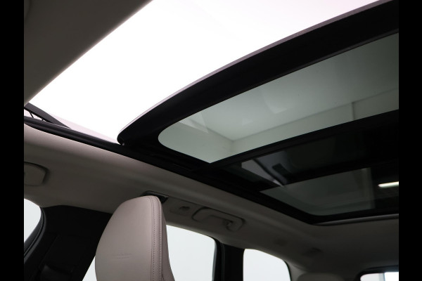 Volvo XC60 2.0 T8 TWIN ENGINE 390 PK INSCRIPTION + TREKHAAK | PANORAMA | LEDER | CARPLAY | 19 INCH | CAMERA