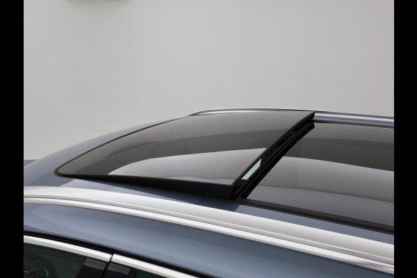 Volvo XC60 2.0 T8 TWIN ENGINE 390 PK INSCRIPTION + TREKHAAK | PANORAMA | LEDER | CARPLAY | 19 INCH | CAMERA