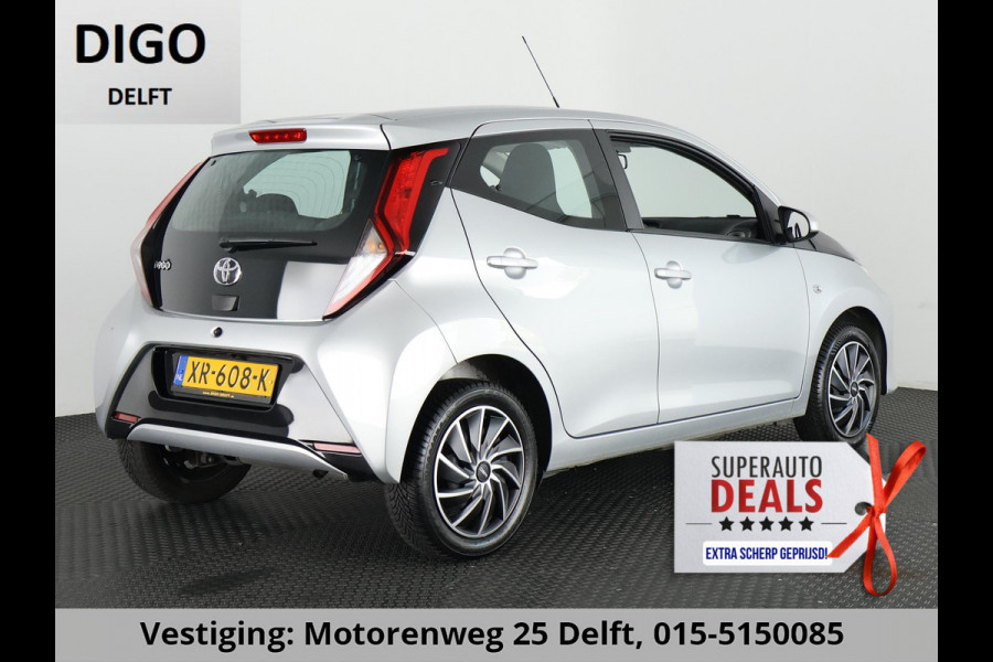 Toyota Aygo 1.0 VVT-i X-PLAY CAMERA CARPLAY NAVI GARANTIE 2029 AIRCO. VOLLEDIG ONDERHOUDEN