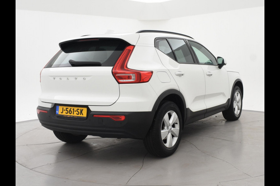 Volvo XC40 1.5 T2 AUTOMAAT + WEGKL. TREKHAAK | APPLE CARPLAY | CAMERA | DIGITALE COCKPIT | LED