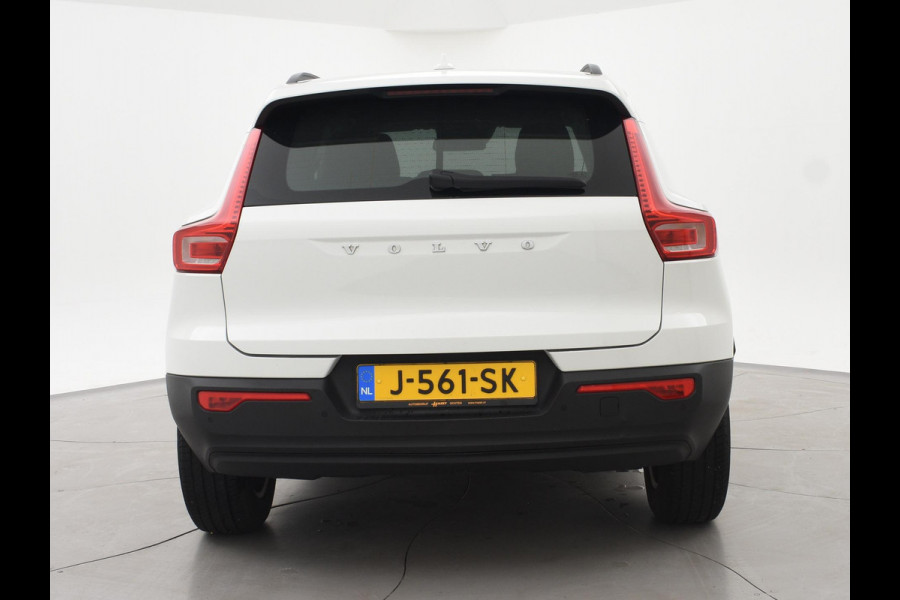Volvo XC40 1.5 T2 AUTOMAAT + WEGKL. TREKHAAK | APPLE CARPLAY | CAMERA | DIGITALE COCKPIT | LED
