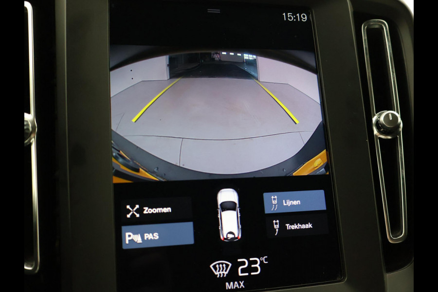 Volvo XC40 1.5 T2 AUTOMAAT + WEGKL. TREKHAAK | APPLE CARPLAY | CAMERA | DIGITALE COCKPIT | LED