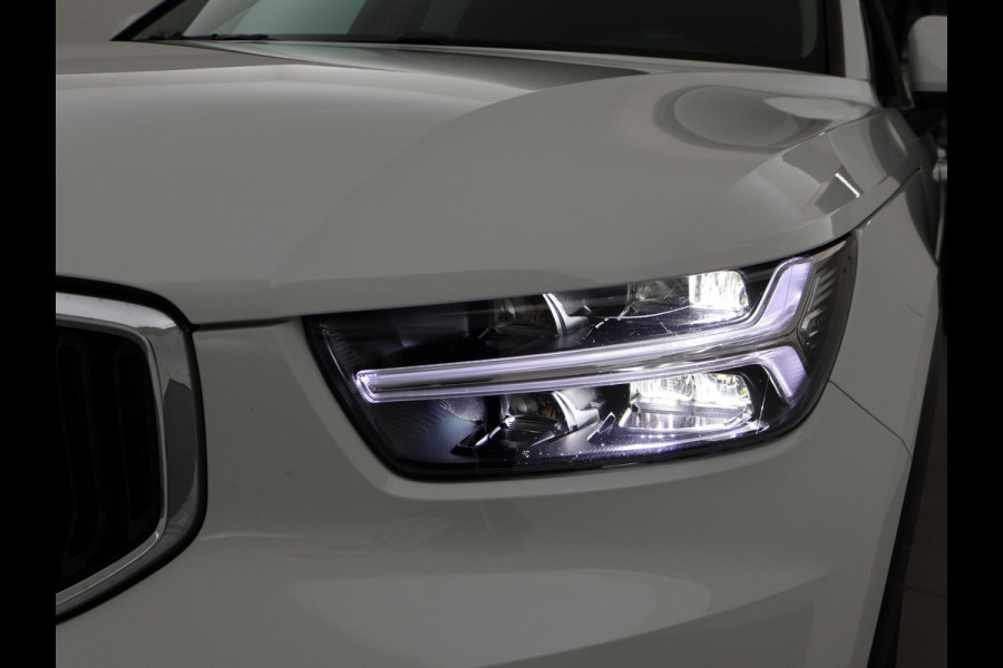 Volvo XC40 1.5 T2 AUTOMAAT + WEGKL. TREKHAAK | APPLE CARPLAY | CAMERA | DIGITALE COCKPIT | LED