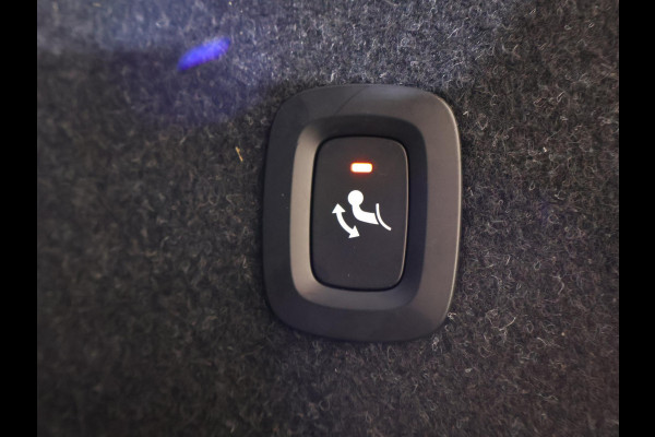 Volvo XC40 1.5 T2 AUTOMAAT + WEGKL. TREKHAAK | APPLE CARPLAY | CAMERA | DIGITALE COCKPIT | LED