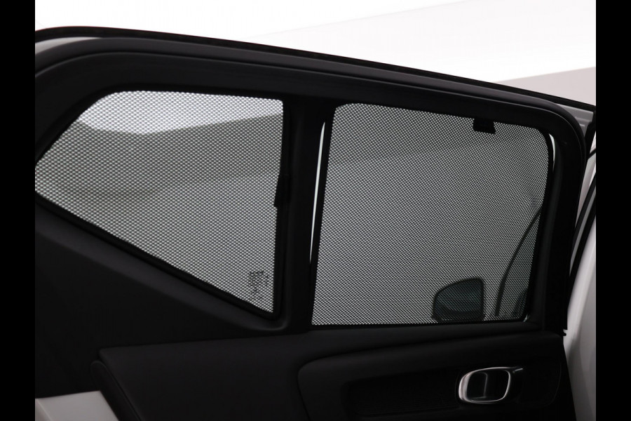 Volvo XC40 1.5 T2 AUTOMAAT + WEGKL. TREKHAAK | APPLE CARPLAY | CAMERA | DIGITALE COCKPIT | LED