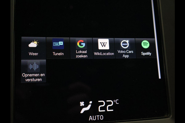 Volvo XC40 1.5 T2 AUTOMAAT + WEGKL. TREKHAAK | APPLE CARPLAY | CAMERA | DIGITALE COCKPIT | LED