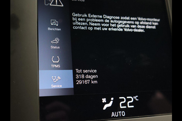 Volvo XC40 1.5 T2 AUTOMAAT + WEGKL. TREKHAAK | APPLE CARPLAY | CAMERA | DIGITALE COCKPIT | LED