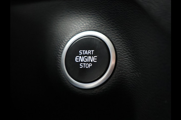 Volvo XC40 1.5 T2 AUTOMAAT + WEGKL. TREKHAAK | APPLE CARPLAY | CAMERA | DIGITALE COCKPIT | LED