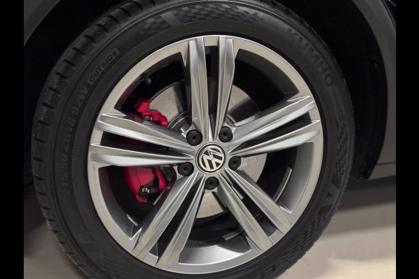 Volkswagen T-Roc 1.5 TSI 3X R-LINE | LED | CAMERA | 1e EIGENAAR