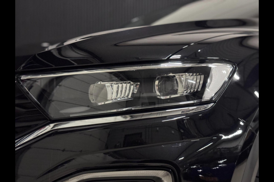 Volkswagen T-Roc 1.5 TSI 3X R-LINE | LED | CAMERA | 1e EIGENAAR