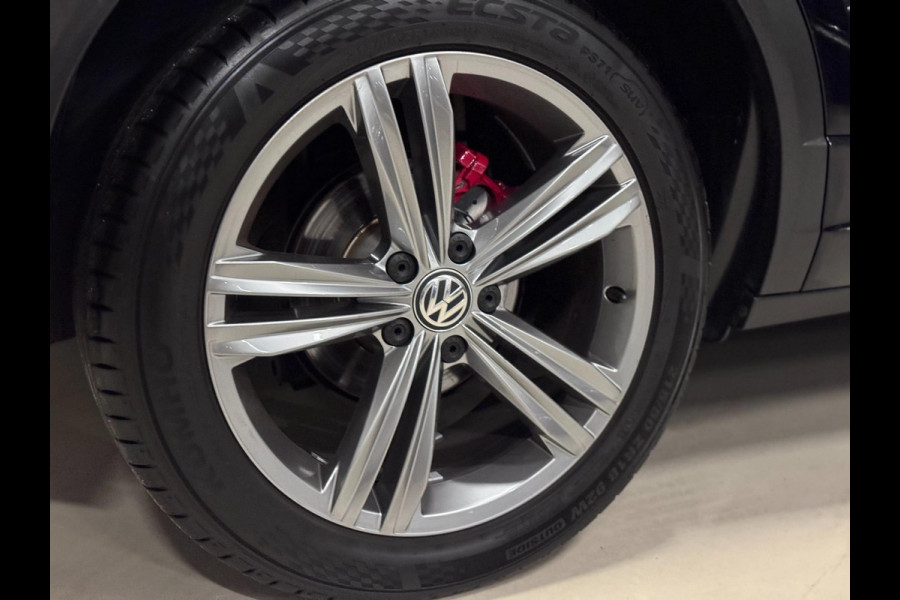 Volkswagen T-Roc 1.5 TSI 3X R-LINE | LED | CAMERA | 1e EIGENAAR