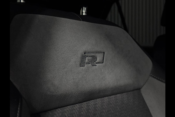 Volkswagen T-Roc 1.5 TSI 3X R-LINE | LED | CAMERA | 1e EIGENAAR