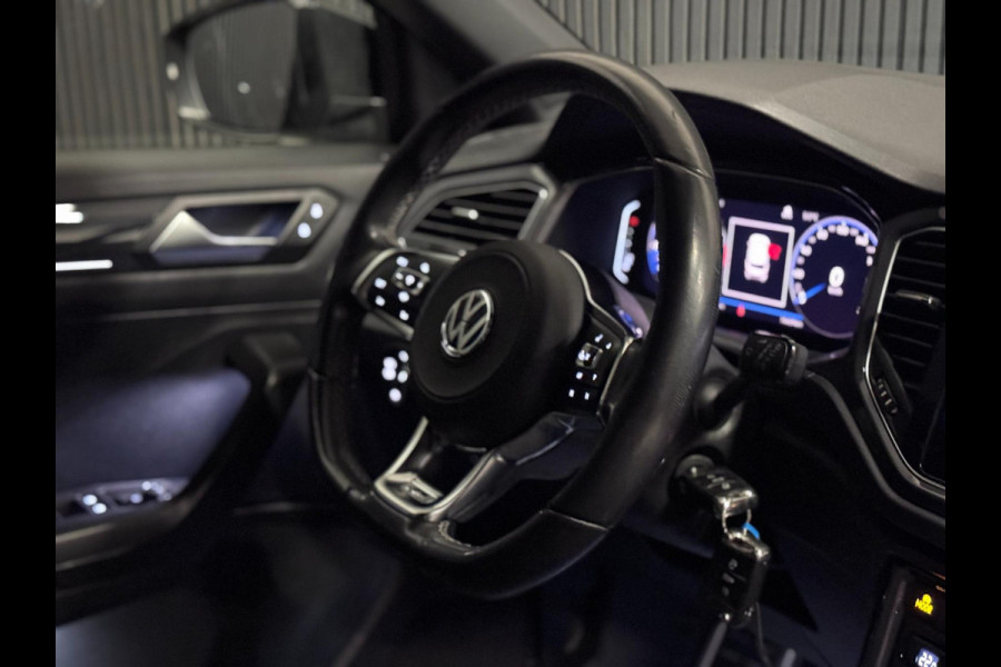 Volkswagen T-Roc 1.5 TSI 3X R-LINE | LED | CAMERA | 1e EIGENAAR