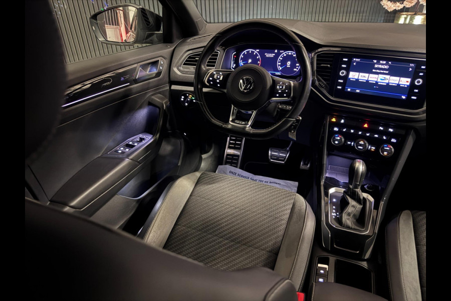 Volkswagen T-Roc 1.5 TSI 3X R-LINE | LED | CAMERA | 1e EIGENAAR
