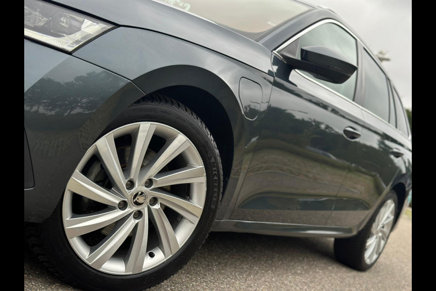 Škoda Octavia Combi 1.4 TSI iV PHEV Business Edition PLUS , achteruitrijcamera, stoelverwarming, 18 inch, digitaal cocpit