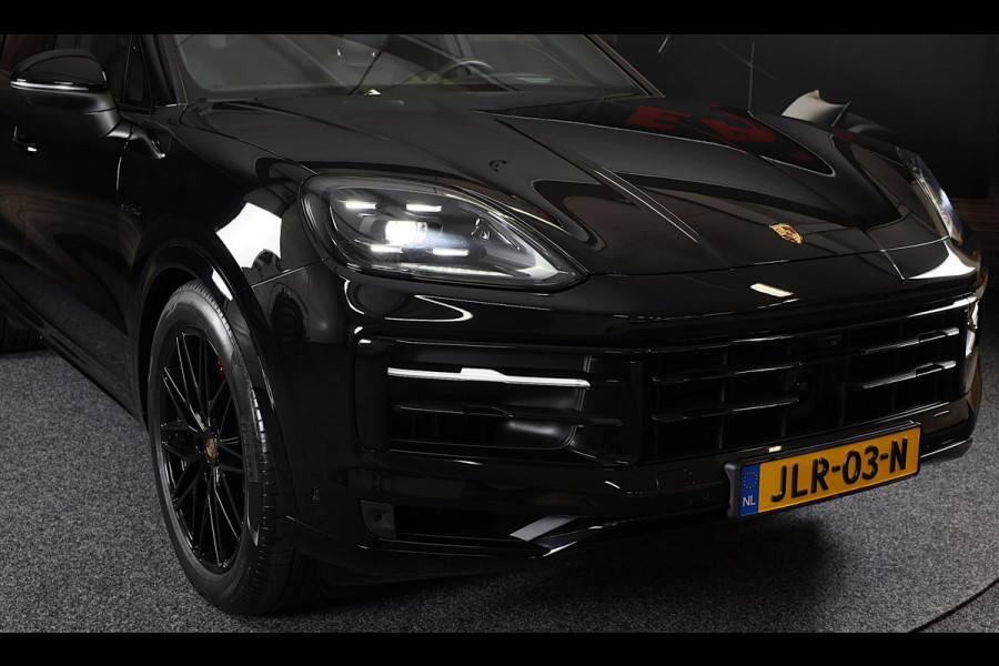 Porsche Cayenne Coupé 3.0 S E-Hybrid / 519 Pk / Head Up / 360 Camera / Acc / SportDesign / Luchtvering / Sport Chrono / Pano / 21