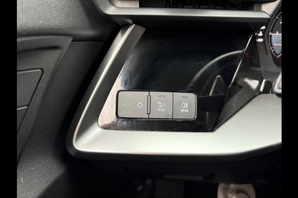 Audi A3 Limousine 30 TFSI S edition Carplay | Bomvol |