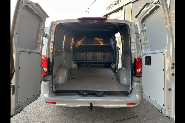 Mercedes-Benz Vito 116 CDI L2 Pro 2500KG Trekhaak / MBUX / Camera / Navigatie / Cruise control / Airco / LMV / Achterdeuren
