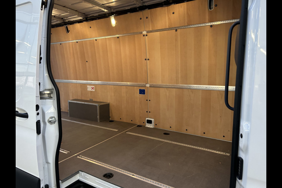 Mercedes-Benz Sprinter 317 CDI L3 H2 MBUX / 360 Camera / Geveerde stoel / Navigatie / Cruise control / Airco / 270 Graden achterdeuren