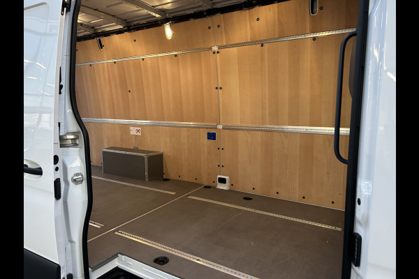 Mercedes-Benz Sprinter 317 CDI L3 H2 MBUX / 360 Camera / Geveerde stoel / Navigatie / Cruise control / Airco / 270 Graden achterdeuren