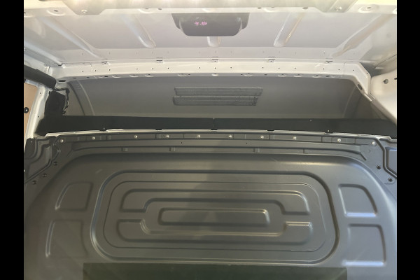 Mercedes-Benz Sprinter 317 CDI L3 H2 MBUX / 360 Camera / Geveerde stoel / Navigatie / Cruise control / Airco / 270 Graden achterdeuren