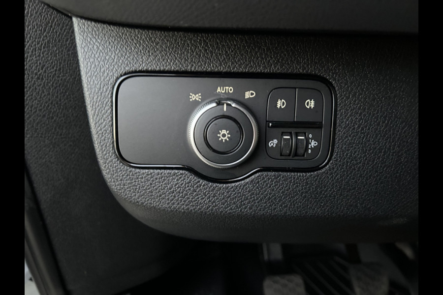 Mercedes-Benz Sprinter 317 CDI L3 H2 MBUX / 360 Camera / Geveerde stoel / Navigatie / Cruise control / Airco / 270 Graden achterdeuren