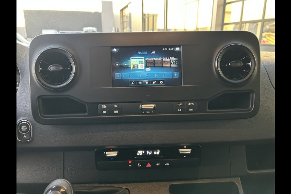 Mercedes-Benz Sprinter 317 CDI L3 H2 MBUX / 360 Camera / Geveerde stoel / Navigatie / Cruise control / Airco / 270 Graden achterdeuren