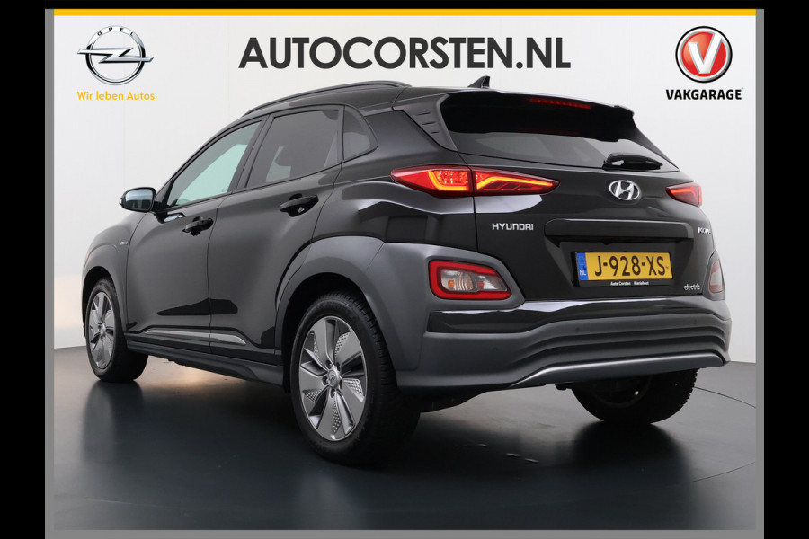 Hyundai Kona EV Fashion 64kWh SOH 100% Warmtepomp Head Up Display Adap.Cruise Navi Ecc Camera Apple Carplay Android Auto Pdc Lane Assist Dodehoekwaarschuwing Keyless Privacy Glas DAB FCA 1e Eigenaar Origineel Nederlandse Auto