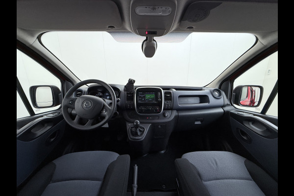 Opel Vivaro 1.6CDTI 126PK L2H1 DC Dubbele Cabine 5-Persoons Navi Camera Airco Trekhaak Cruise Control Pdc Sport EcoFlex Betonplex Vloer Wandbetimmering Schuifdeur Euro 6 1e Eigenaar Origineel Nederlandse Auto