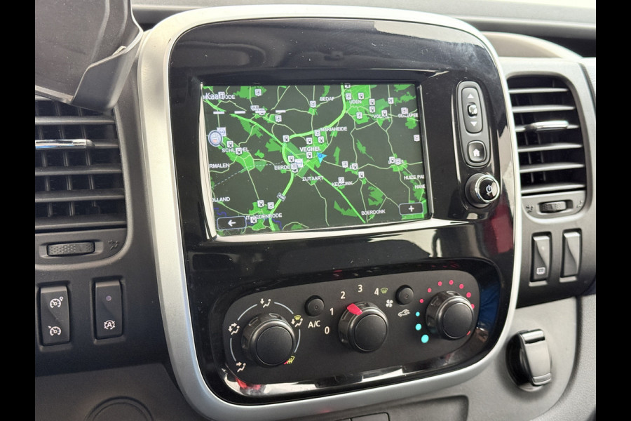 Opel Vivaro 1.6CDTI 126PK L2H1 DC Dubbele Cabine 5-Persoons Navi Camera Airco Trekhaak Cruise Control Pdc Sport EcoFlex Betonplex Vloer Wandbetimmering Schuifdeur Euro 6 1e Eigenaar Origineel Nederlandse Auto
