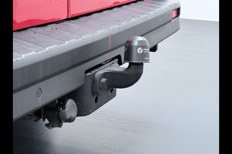 Opel Vivaro 1.6CDTI 126PK L2H1 DC Dubbele Cabine 5-Persoons Navi Camera Airco Trekhaak Cruise Control Pdc Sport EcoFlex Betonplex Vloer Wandbetimmering Schuifdeur Euro 6 1e Eigenaar Origineel Nederlandse Auto