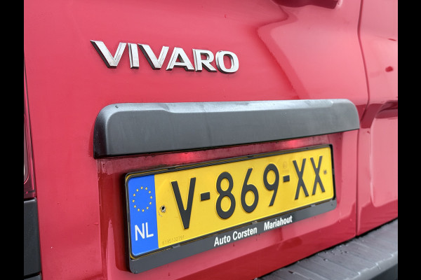 Opel Vivaro 1.6CDTI 126PK L2H1 DC Dubbele Cabine 5-Persoons Navi Camera Airco Trekhaak Cruise Control Pdc Sport EcoFlex Betonplex Vloer Wandbetimmering Schuifdeur Euro 6 1e Eigenaar Origineel Nederlandse Auto