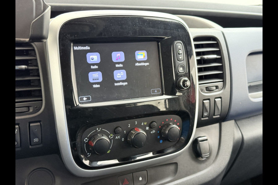 Opel Vivaro 1.6CDTI 126PK L2H1 DC Dubbele Cabine 5-Persoons Navi Camera Airco Trekhaak Cruise Control Pdc Sport EcoFlex Betonplex Vloer Wandbetimmering Schuifdeur Euro 6 1e Eigenaar Origineel Nederlandse Auto