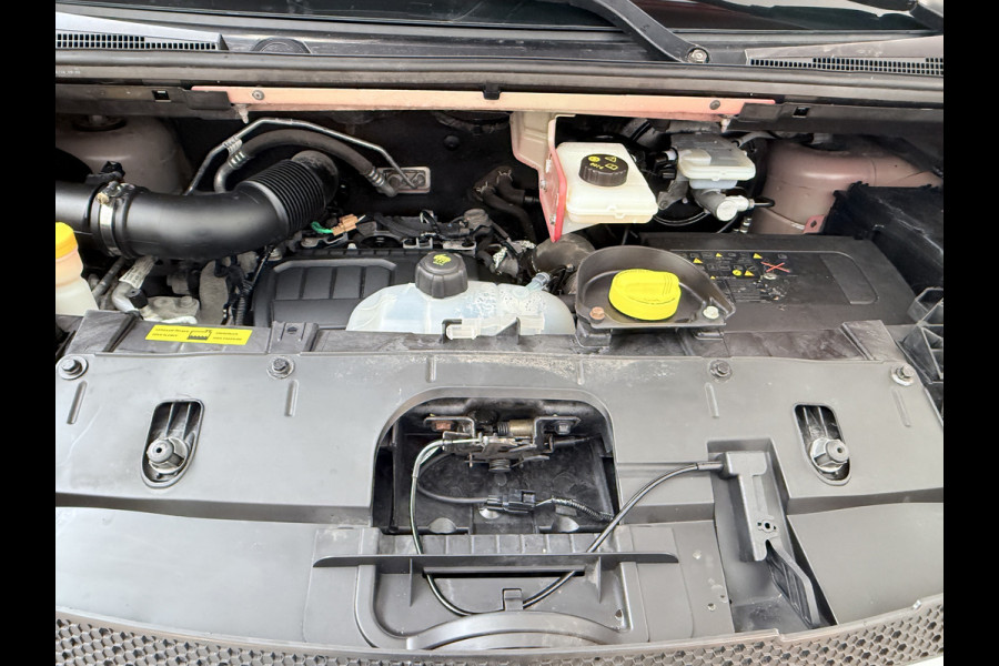 Opel Vivaro 1.6CDTI 126PK L2H1 DC Dubbele Cabine 5-Persoons Navi Camera Airco Trekhaak Cruise Control Pdc Sport EcoFlex Betonplex Vloer Wandbetimmering Schuifdeur Euro 6 1e Eigenaar Origineel Nederlandse Auto