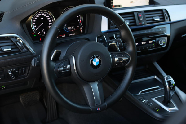 BMW 1-serie M140i xDrive LCI2 *Schuifdak*H/K*Navi Pro*1e eigenaar*