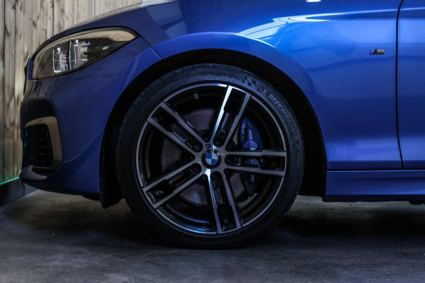 BMW 1-serie M140i xDrive LCI2 *Schuifdak*H/K*Navi Pro*1e eigenaar*