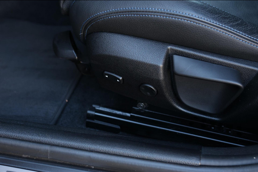 BMW 1-serie M140i xDrive LCI2 *Schuifdak*H/K*Navi Pro*1e eigenaar*