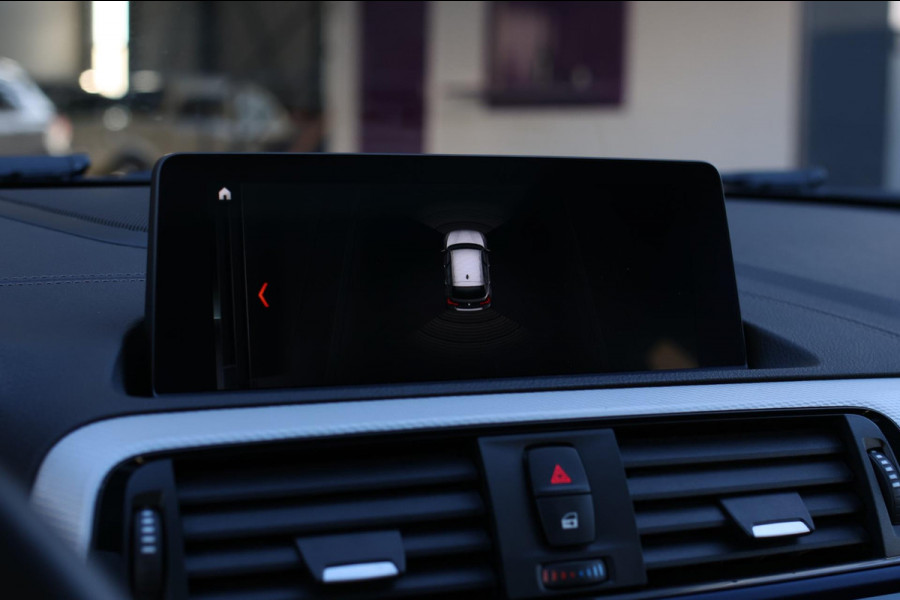 BMW 1-serie M140i xDrive LCI2 *Schuifdak*H/K*Navi Pro*1e eigenaar*