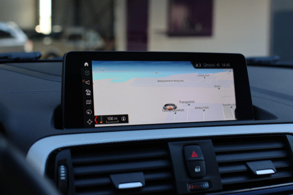 BMW 1-serie M140i xDrive LCI2 *Schuifdak*H/K*Navi Pro*1e eigenaar*