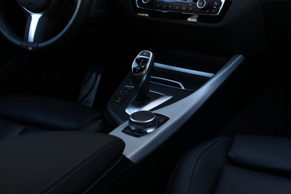 BMW 1-serie M140i xDrive LCI2 *Schuifdak*H/K*Navi Pro*1e eigenaar*