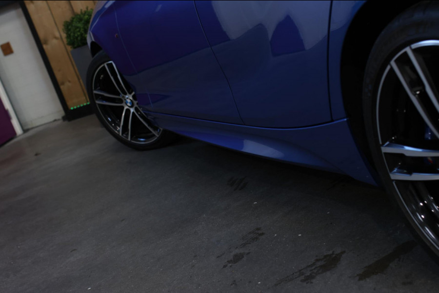 BMW 1-serie M140i xDrive LCI2 *Schuifdak*H/K*Navi Pro*1e eigenaar*