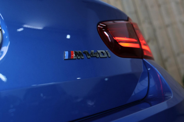 BMW 1-serie M140i xDrive LCI2 *Schuifdak*H/K*Navi Pro*1e eigenaar*