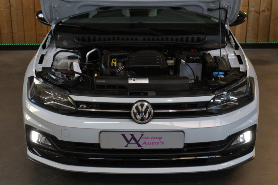 Volkswagen Polo 1.0 TSI R-Line Beats 116PK *Stoelverwarming*DAB*1e eigenaar*