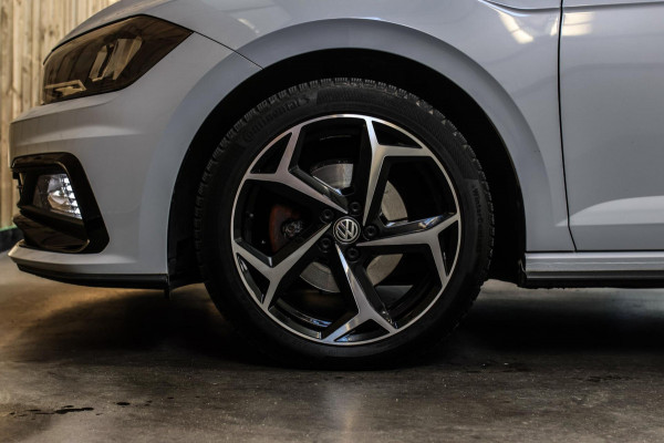 Volkswagen Polo 1.0 TSI R-Line Beats 116PK *Stoelverwarming*DAB*1e eigenaar*