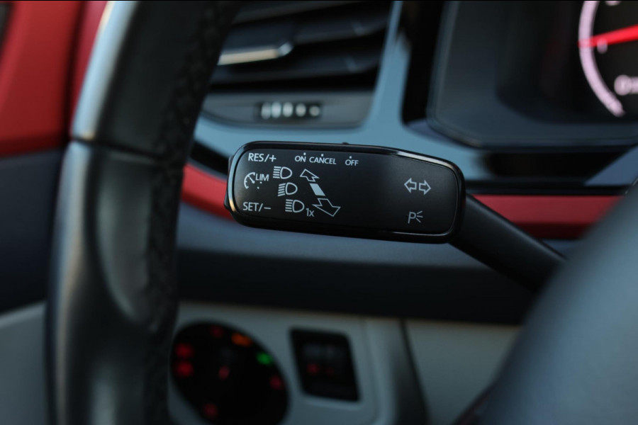 Volkswagen Polo 1.0 TSI R-Line Beats 116PK *Stoelverwarming*DAB*1e eigenaar*