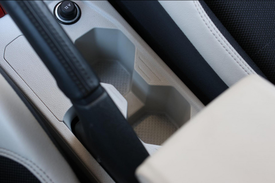 Volkswagen Polo 1.0 TSI R-Line Beats 116PK *Stoelverwarming*DAB*1e eigenaar*