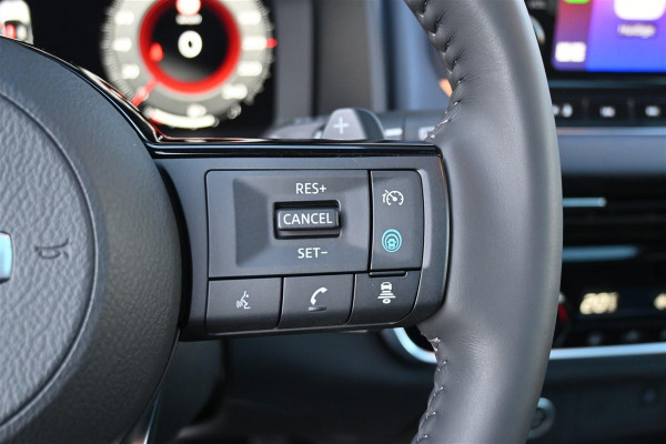 Nissan QASHQAI 1.3 MHEV Xtronic 1stEdition Pano ProPilot H-Leder '21