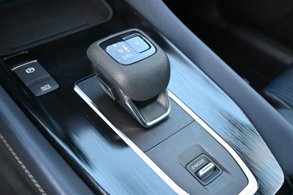 Nissan QASHQAI 1.3 MHEV Xtronic 1stEdition Pano ProPilot H-Leder '21