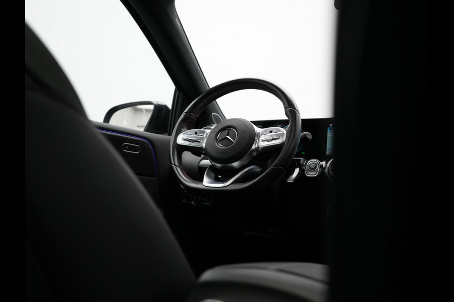 Mercedes-Benz B-Klasse 250 e AMG Limited 218pk PHEV | Panodak | Camera | Night Pakket | Alcantara Sportstoelen Verwarmd | Apple Carplay | Widescreen Cockpit | Navigatie | Lane Assist | Virtual | DAB |