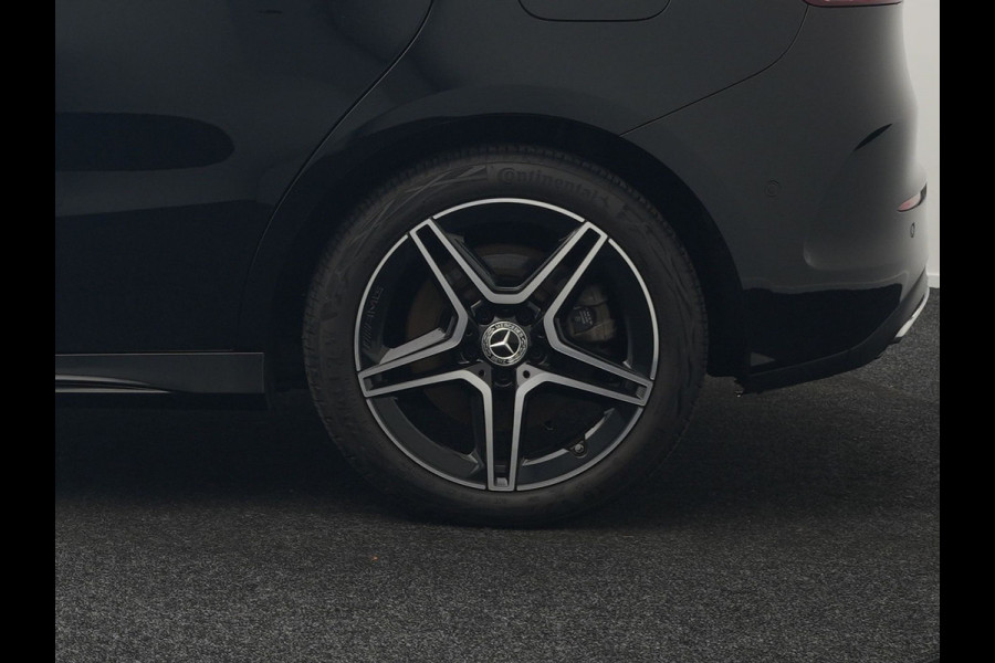 Mercedes-Benz B-Klasse 250 e AMG Limited 218pk PHEV | Panodak | Camera | Night Pakket | Alcantara Sportstoelen Verwarmd | Apple Carplay | Widescreen Cockpit | Navigatie | Lane Assist | Virtual | DAB |